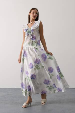 White Flared Maxi Skirt Mid Waist Pull On