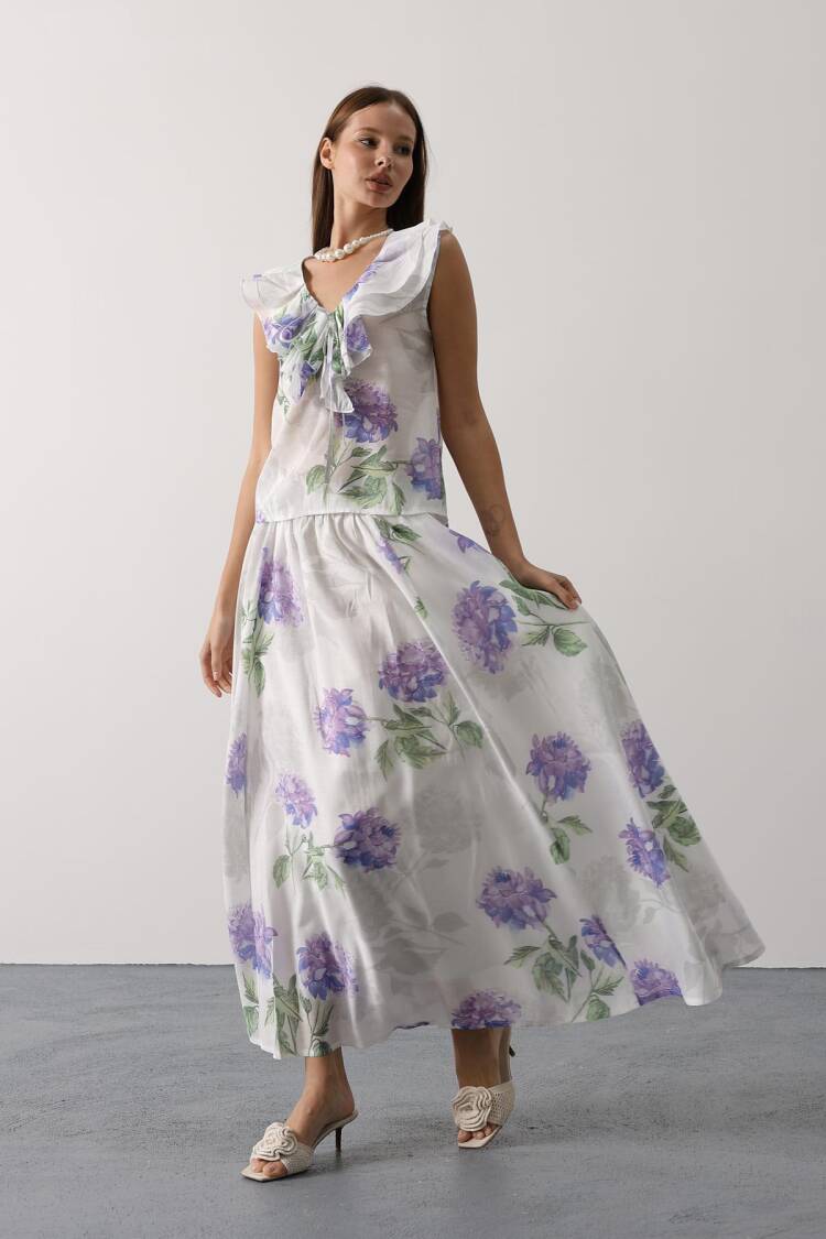 White Flared Maxi Skirt Mid Waist Pull On
