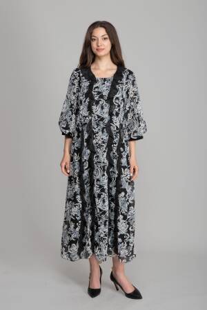 Black Elegant A-Line Dress With Floral Pattern