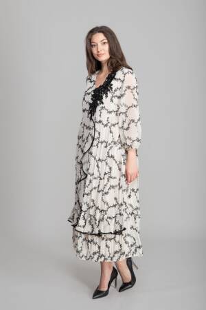 Black Elegant A-Line Dress With V-Neck And 3/4 Sleeves