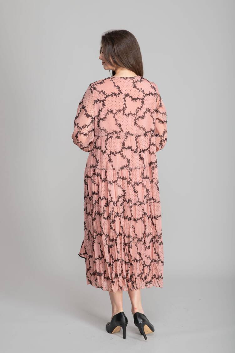 Pink Fit And Flare Dress With V-Neck And Long Sleeves