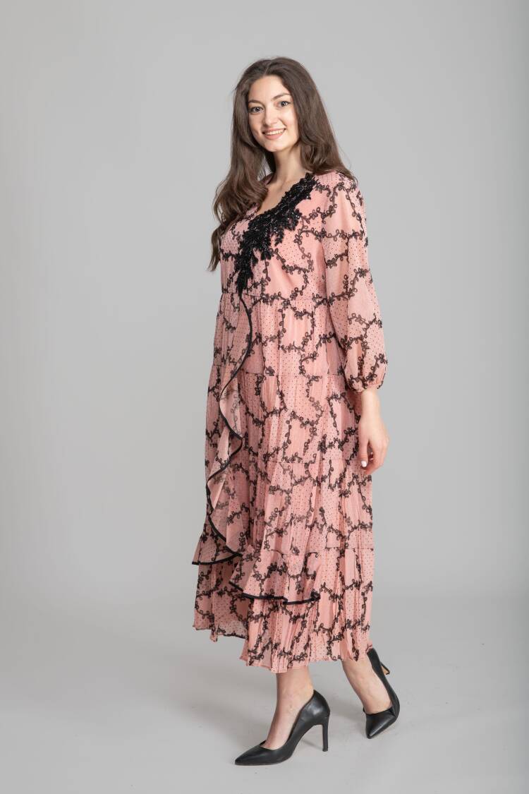 Pink Fit And Flare Dress With V-Neck And Long Sleeves