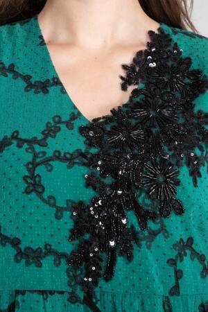 Elegant A-Line Midi Dress With V-Neck And 3/4 Sleeves