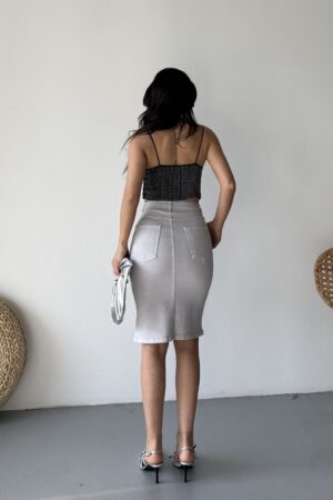 High Waist Pencil Skirt With Buttoned Closure - Brand: XLove - Women & Kids, Baby Clothes Wholesale - Globality Store