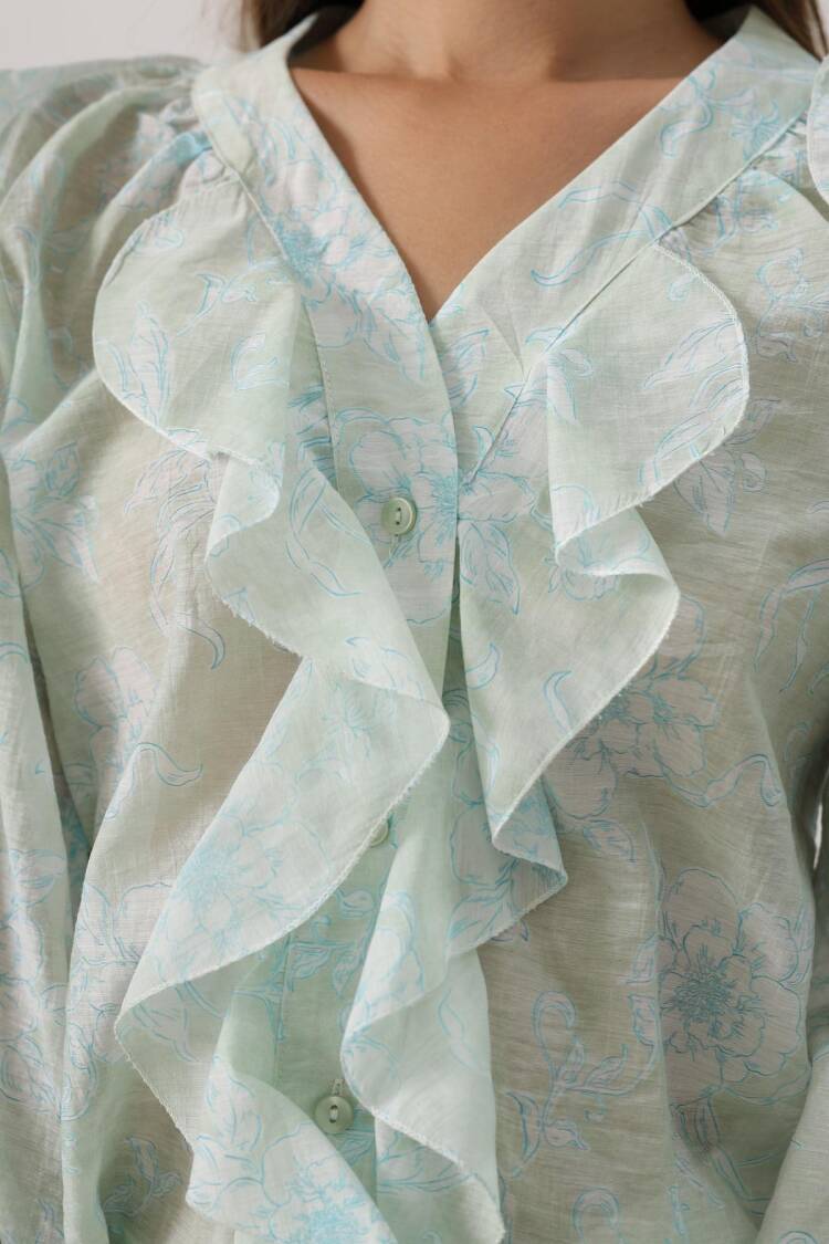 Elegant Mix Color Blouse With Ruffle Sleeves