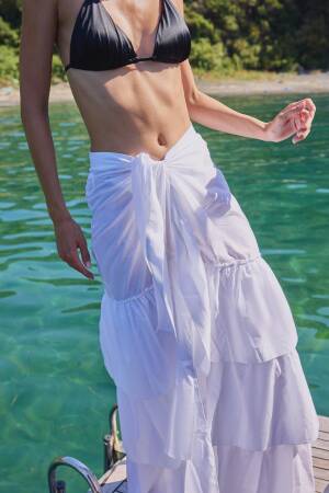 White Boho Layered Maxi Skirt With Tie Closure