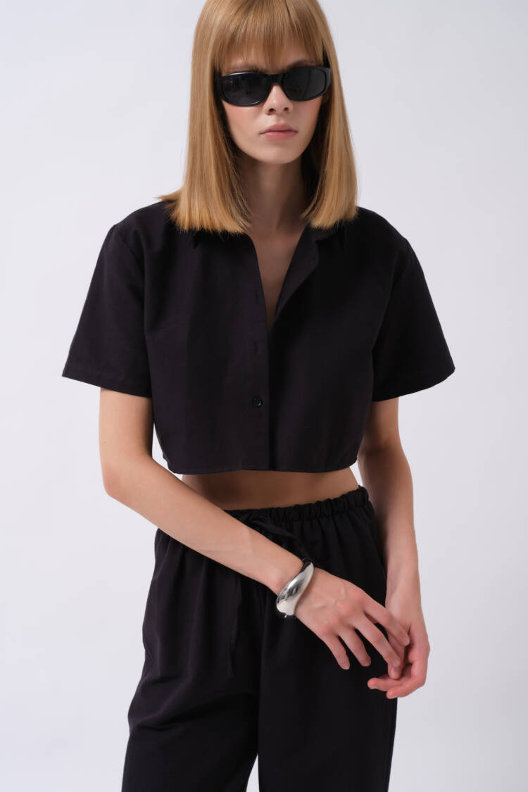 Casual Buttoned Crop Shirt