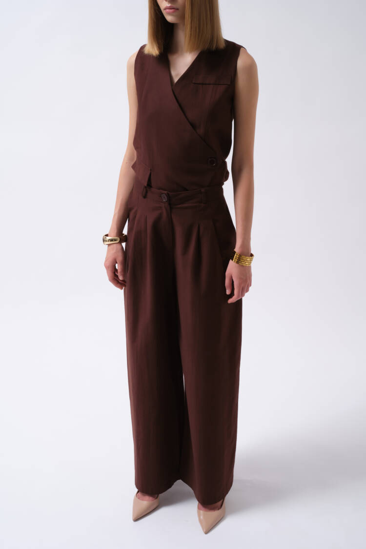Palazzo Pants With Wide Leg And Buttoned Closure
