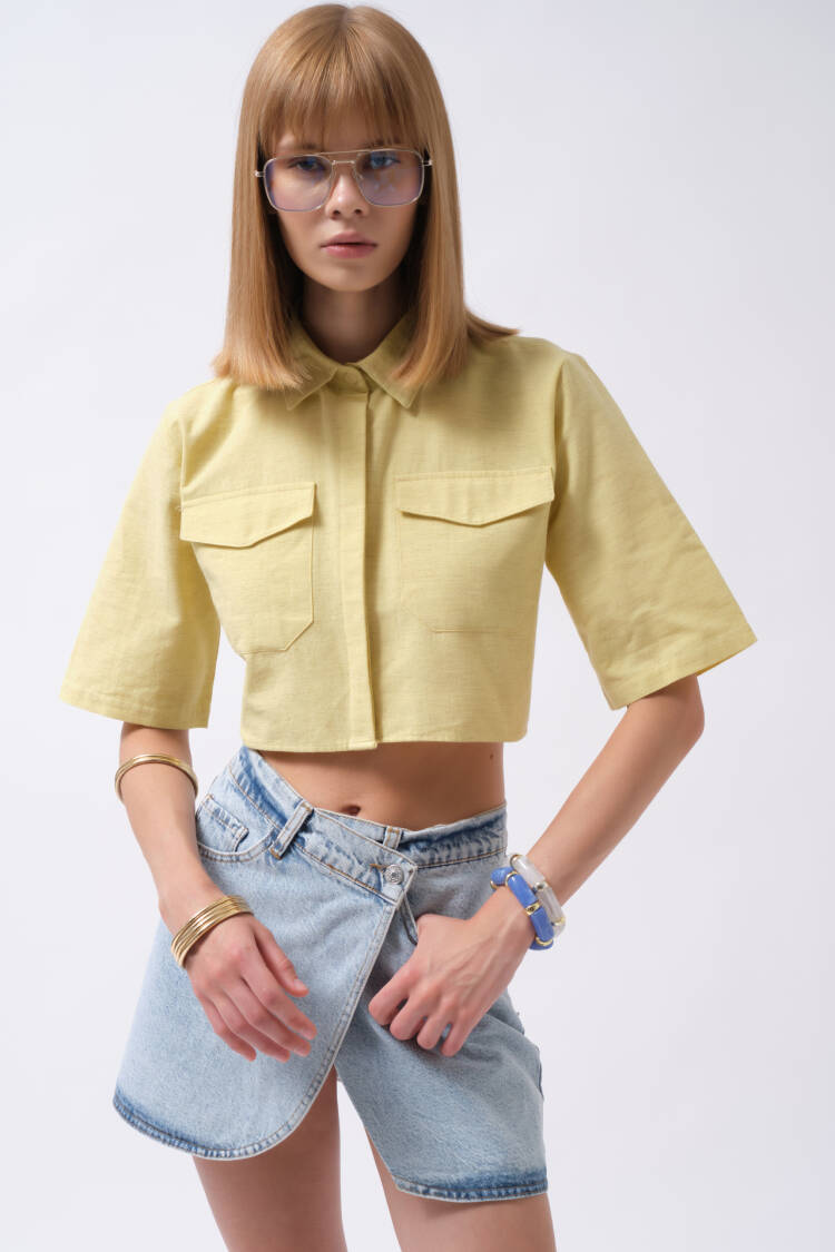 Casual Polo Neck Crop Shirt