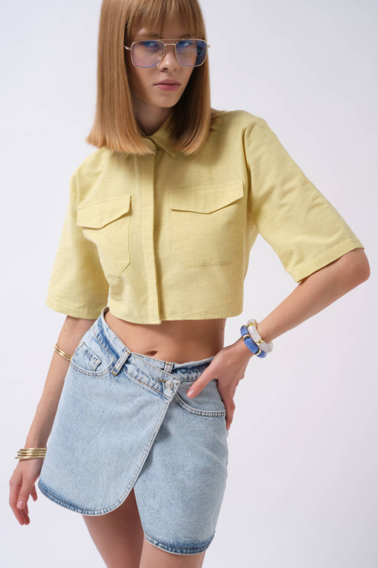 Casual Polo Neck Crop Shirt