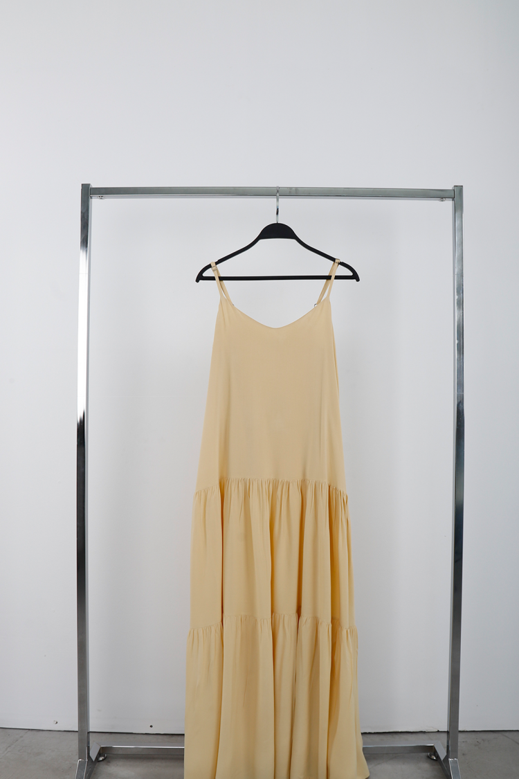 Kat Kat Maxi With Dress Hanger