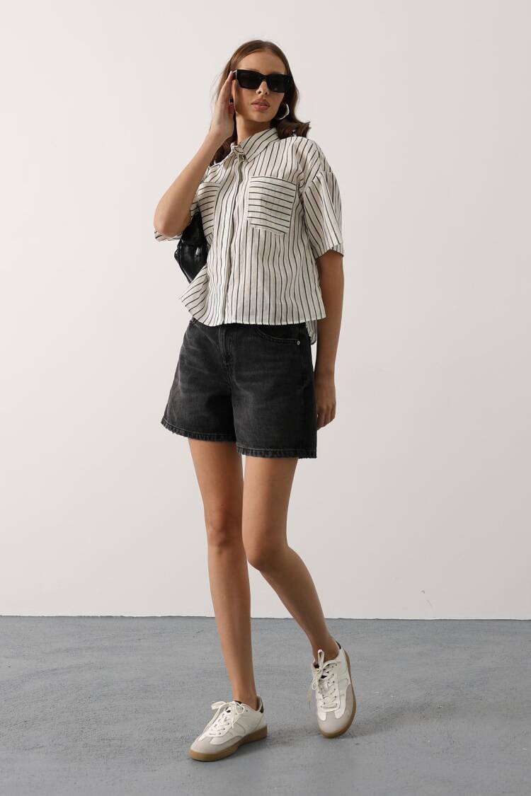 White Casual Striped Polo Neck Shirt