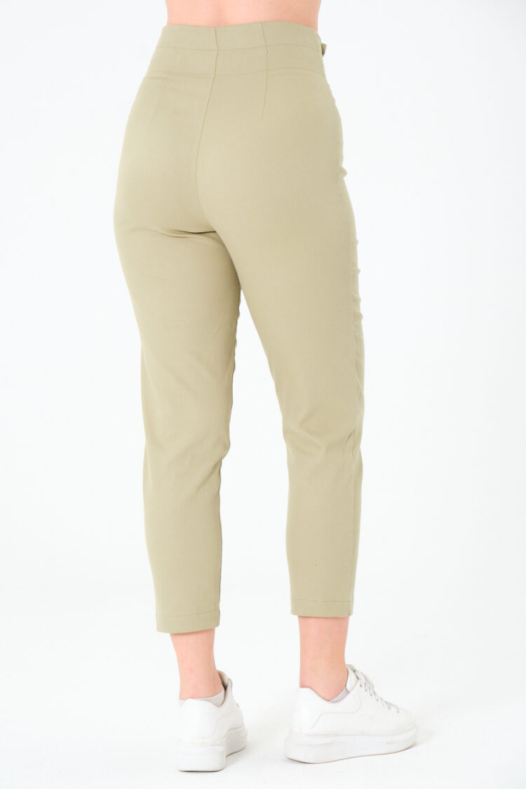 Tapered Cropped Pants With High Waist
