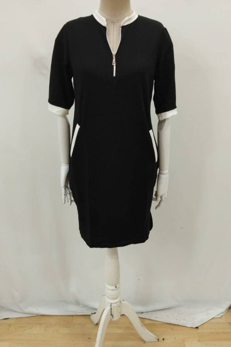 Black Elegant V-Neck Shift Dress