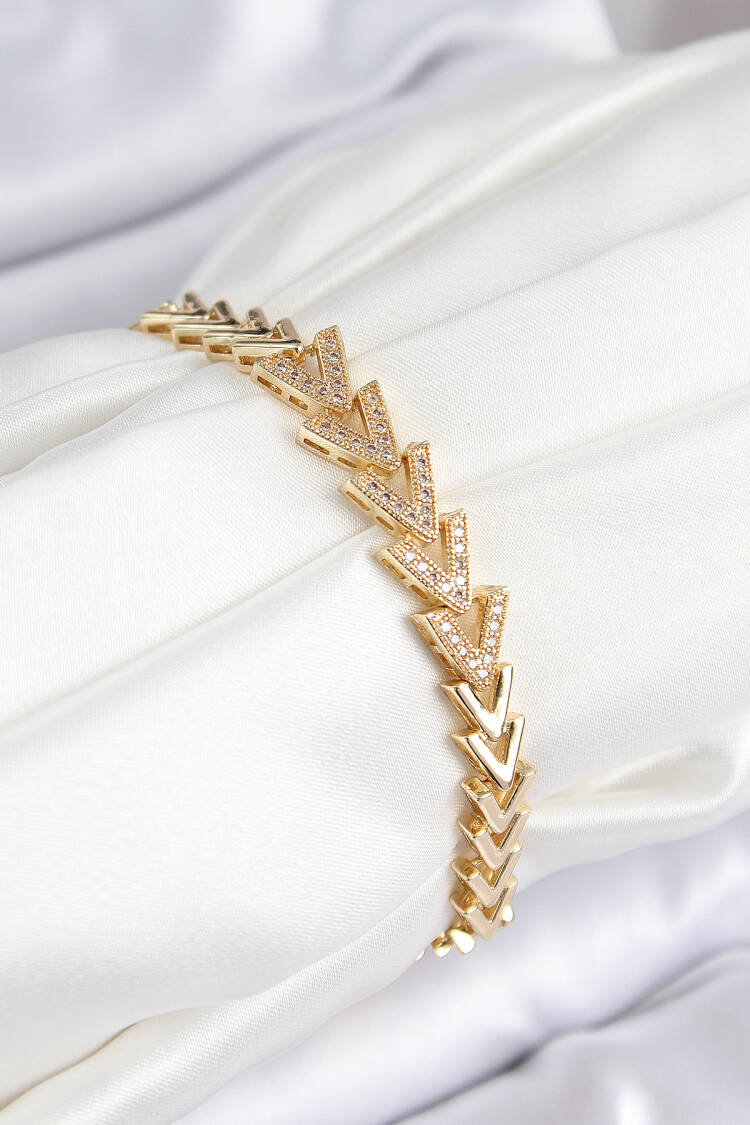 Brass Zircon Stone Inline Arrow Pattern Gold Color Women's Bracelet