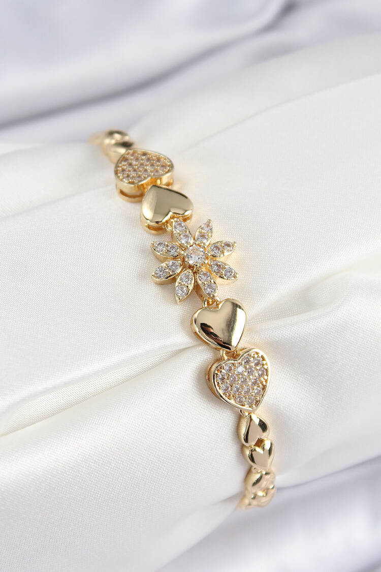 Brass Zircon Stone Heart Detailed Flower Pattern Gold Color Women's Bracelet