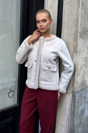 White Teddy Jacket With Buttoned Closure