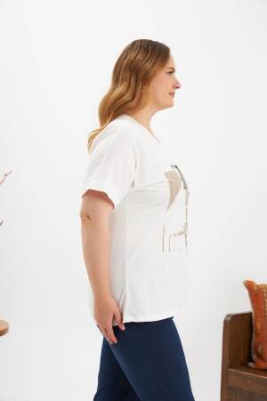 White Casual Tshirt With Letter Print - Plus Size