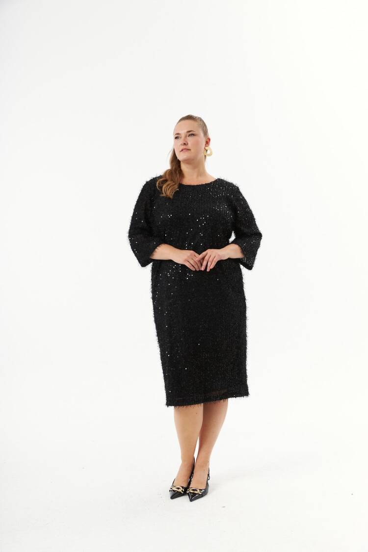 Elegant Black Sequined Plus Size Shift Dress