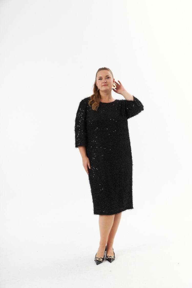 Elegant Black Sequined Plus Size Shift Dress