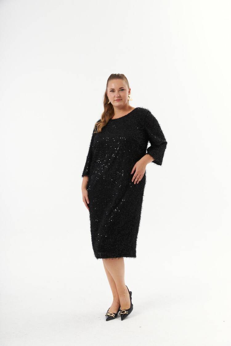 Elegant Black Sequined Plus Size Shift Dress