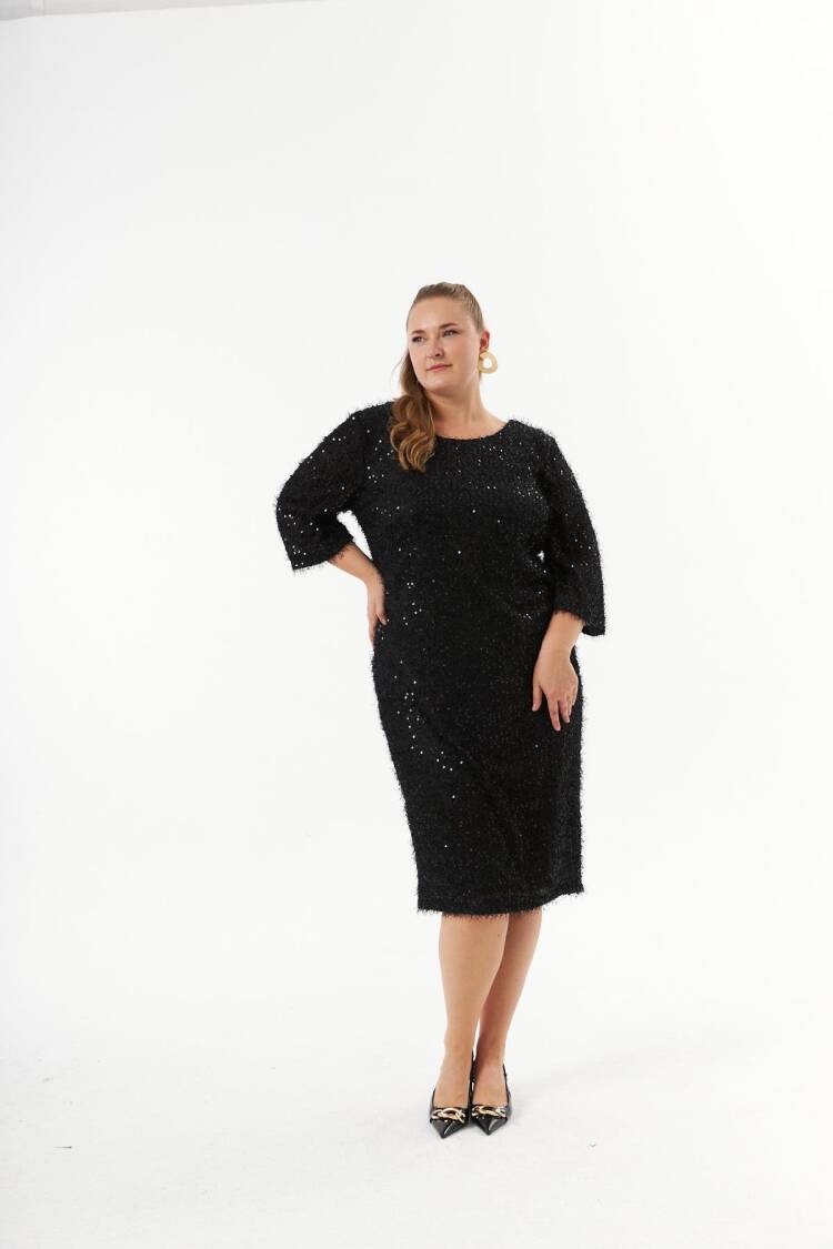 Elegant Black Sequined Plus Size Shift Dress