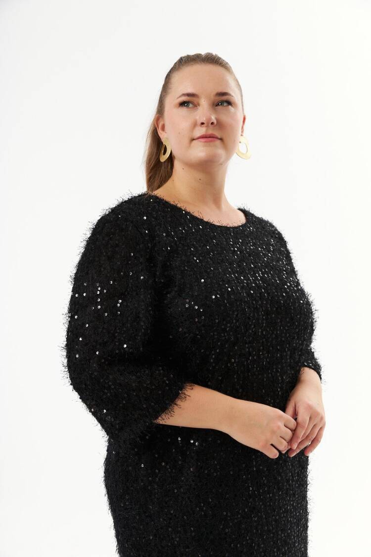 Elegant Black Sequined Plus Size Shift Dress
