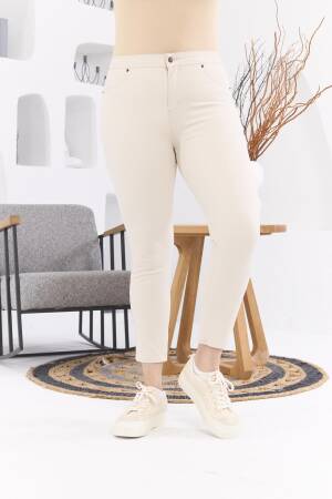 Beige Skinny Leg Tapered/Carrot Pants