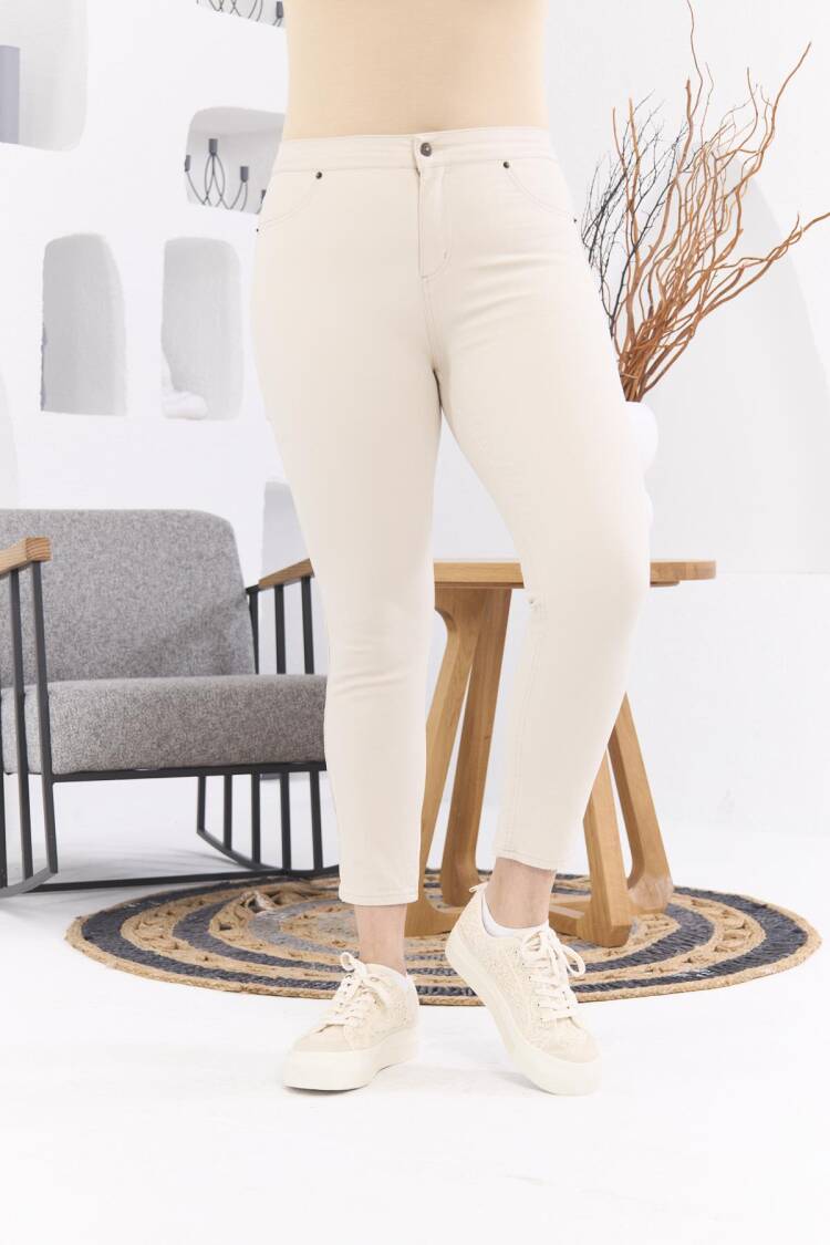 Beige Skinny Leg Tapered/Carrot Pants