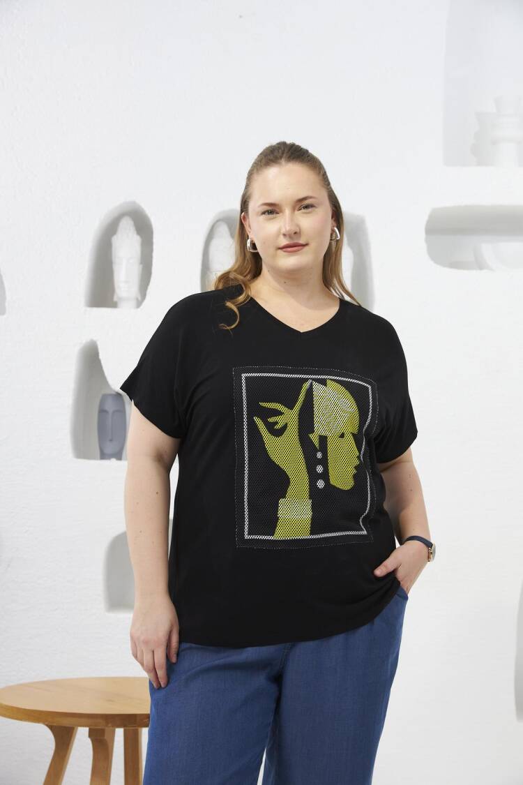 Casual Plus Size Tshirt With V-Neck