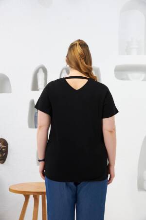 Casual Plus Size Tshirt With V-Neck