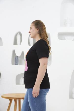 Casual Plus Size Tshirt With Tropical Pattern
