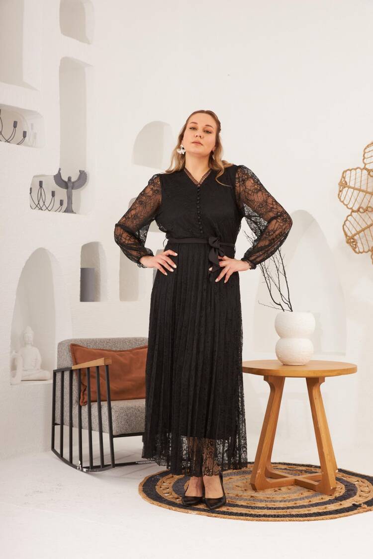 Collar Detailed Plus Size Black Lace Dress