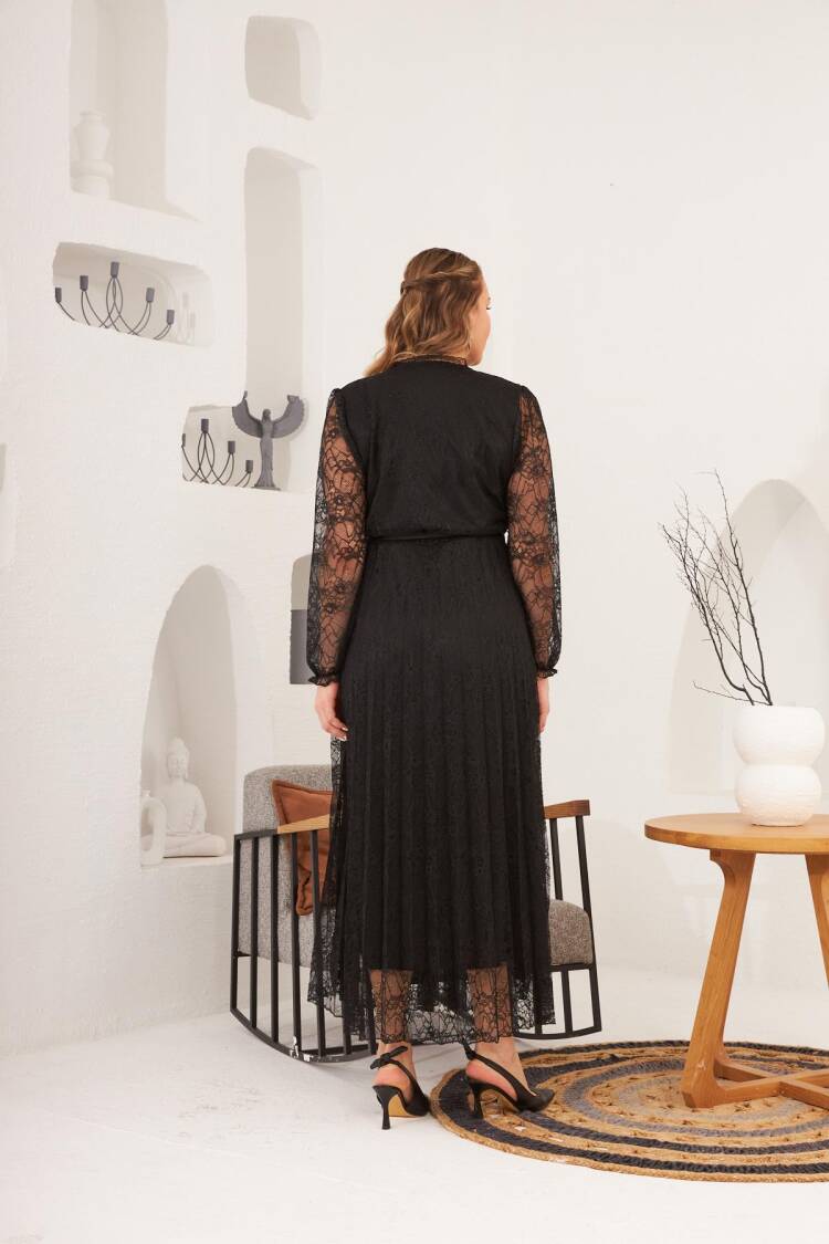 Collar Detailed Plus Size Black Lace Dress