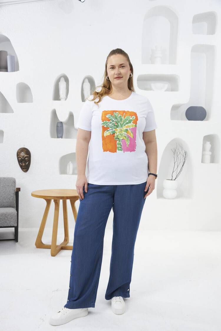 Casual Plus Size Tshirt With Tropical Color Block
