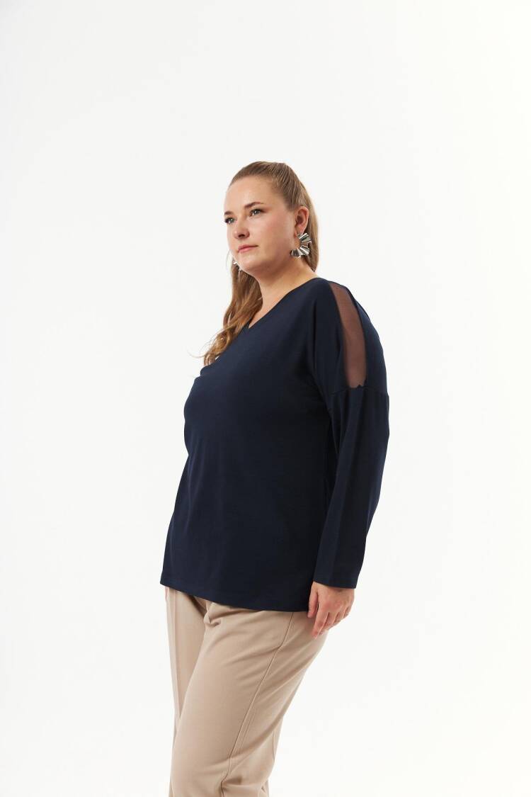 Plus Size Elegant V-Neck Blouse