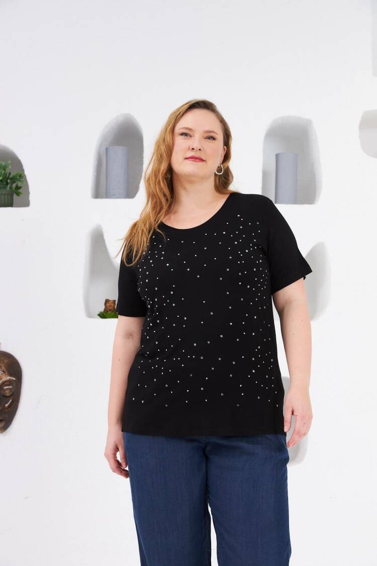 Plus Size Glam Tshirt With Sequined Detail