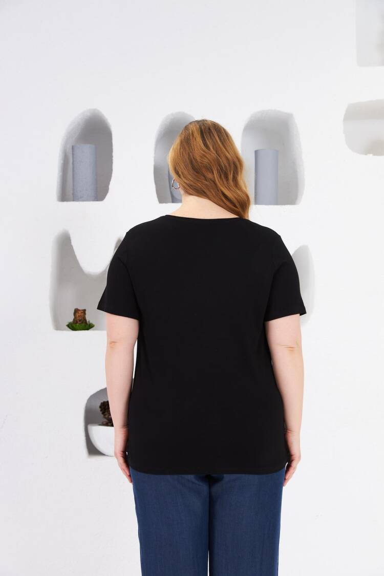 Plus Size Glam Tshirt With Sequined Detail