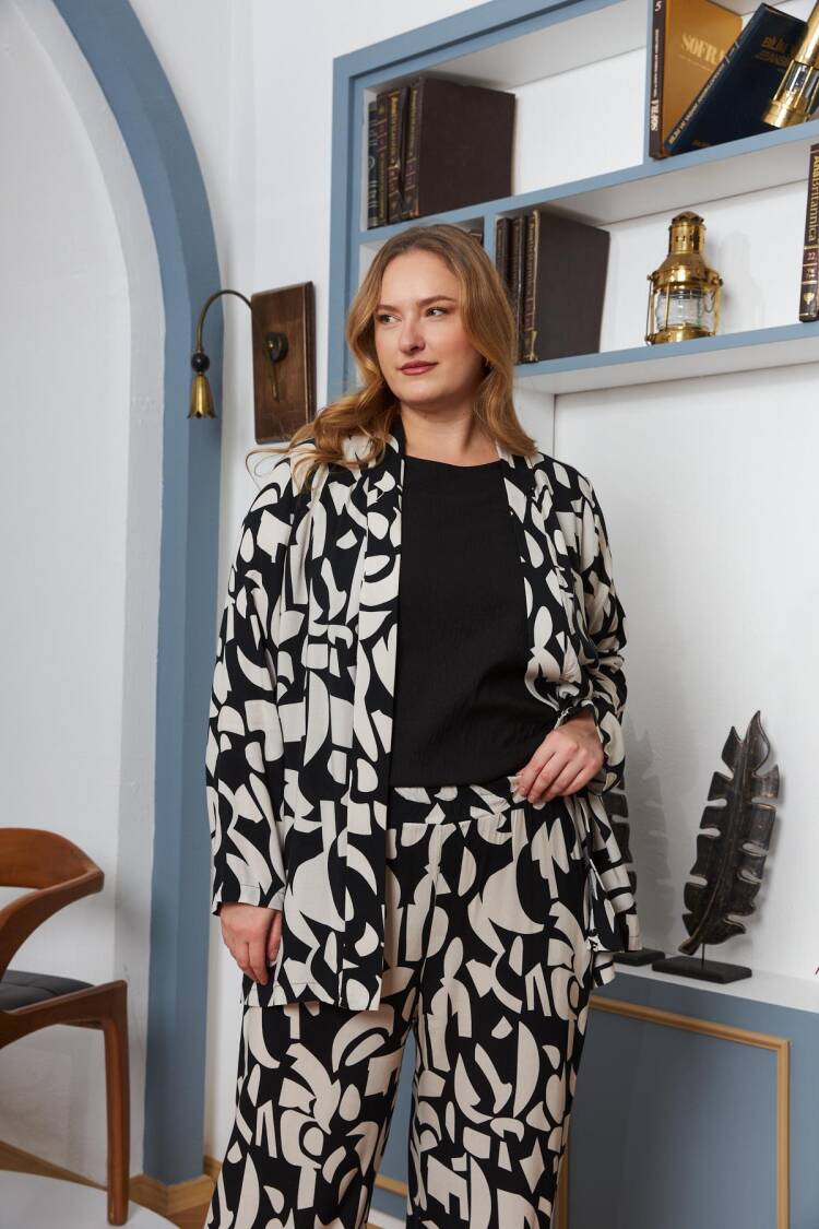 Black Elegant Plus Size Palazzo Set