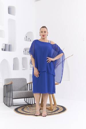 Elegant Blue Shift Dress With Half Sleeves