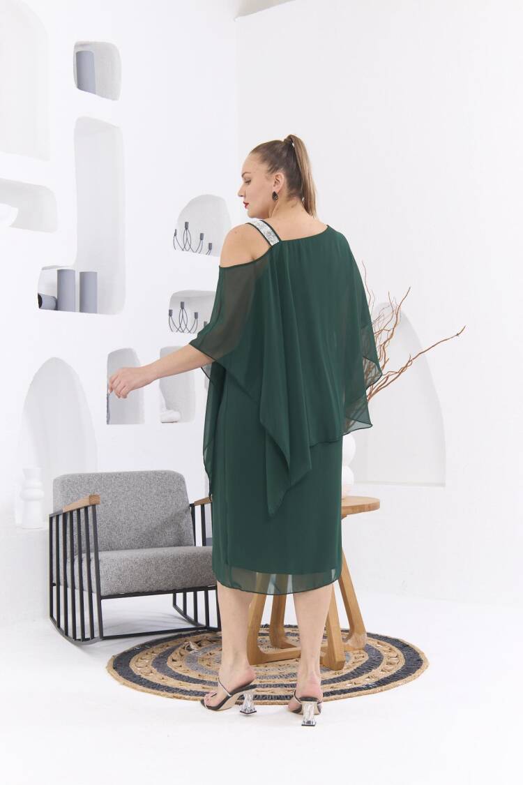 Elegant Green Plus Size Formal Shift Dress