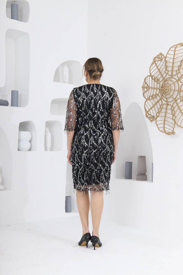 Elegant Black Sequined Sheath Dress