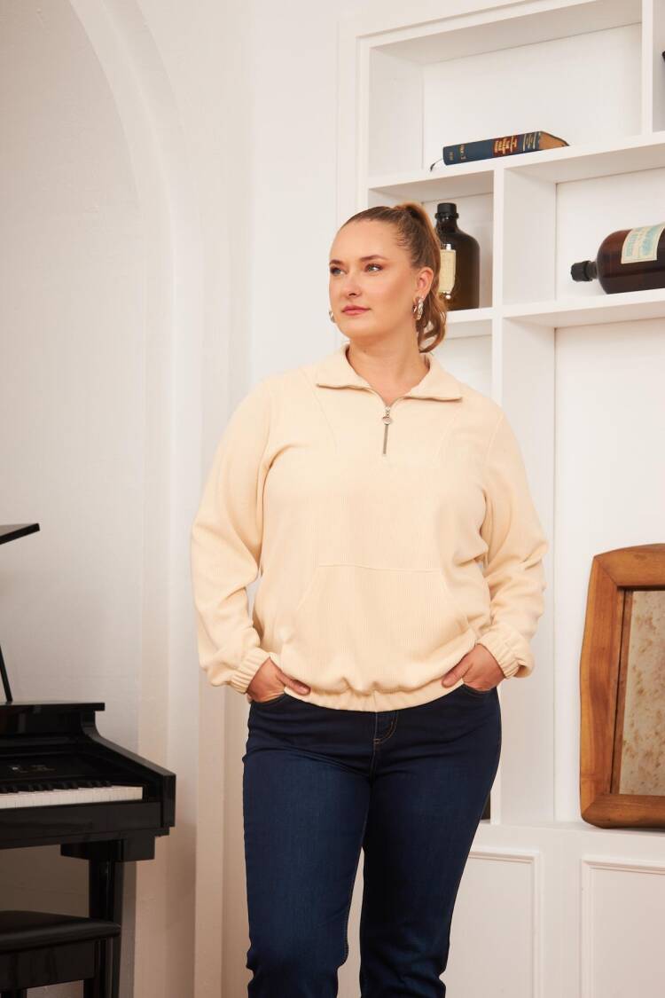 Beige Casual Plus Size Sweatshirt