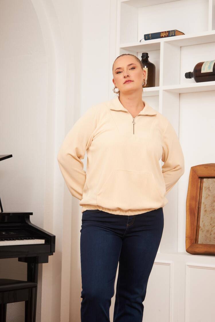 Beige Casual Plus Size Sweatshirt