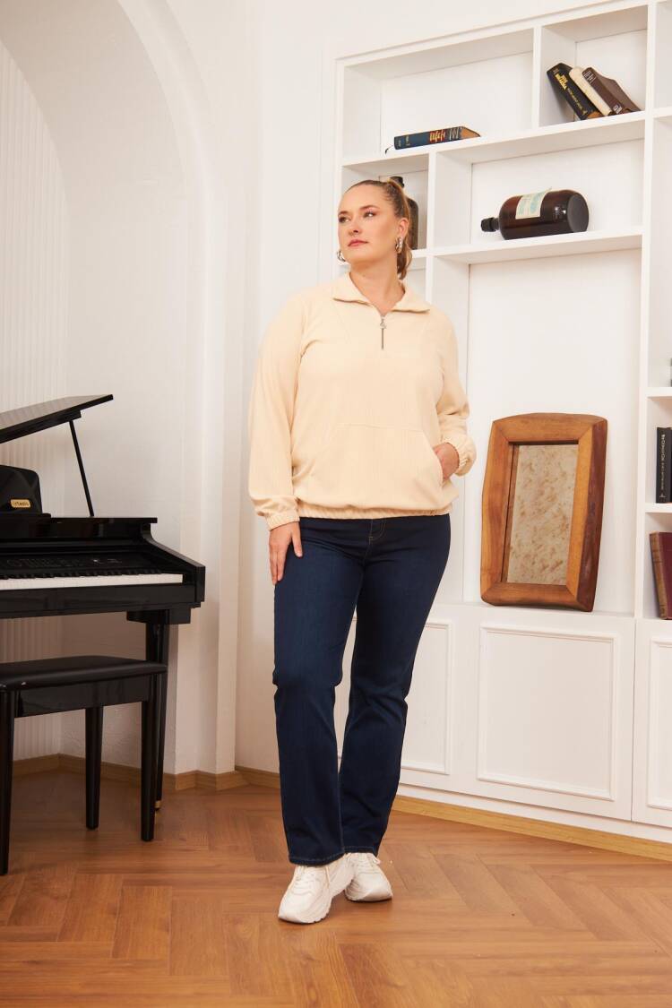 Beige Casual Plus Size Sweatshirt