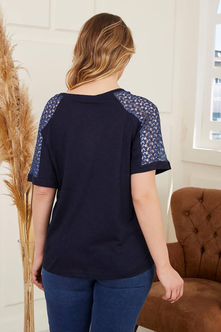 Navy Blue Casual Elegant Plus Size Tshirt