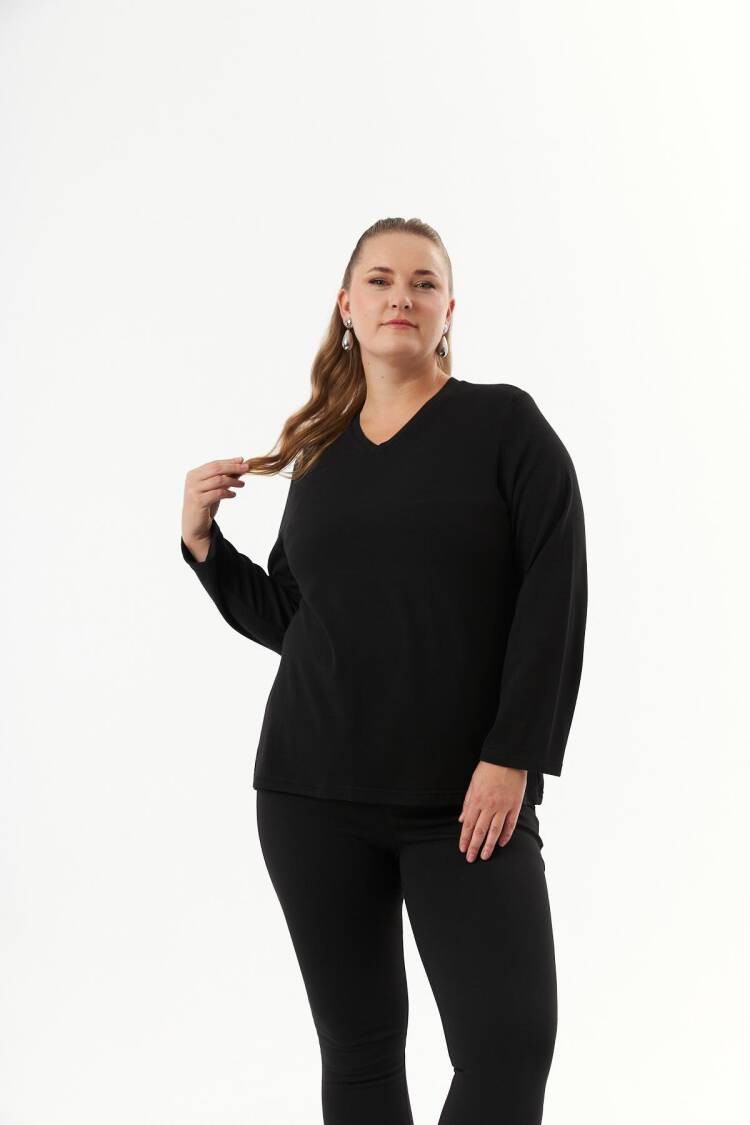 Plus Size V-Neck Elegant Blouse