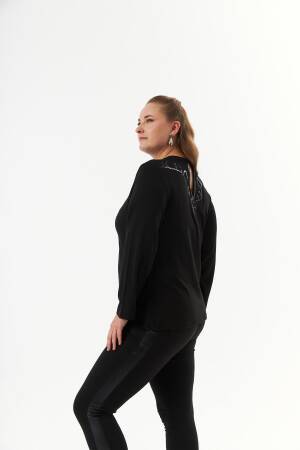 Plus Size V-Neck Elegant Blouse