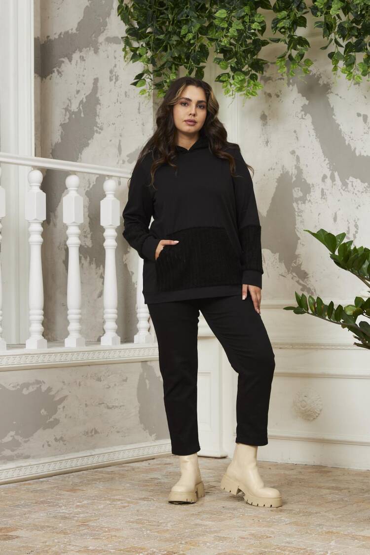 Black Plus Size Casual Sweatshirt