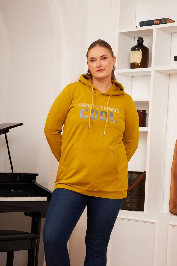 Sweatshirt With Hooded Neck And Letter Print